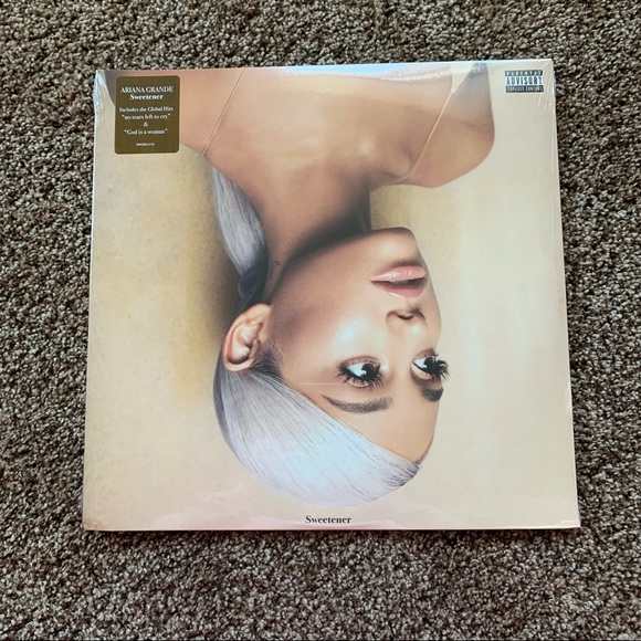 NEW Sweetener Vinyl Ariana Grande - Picture 2 of 5